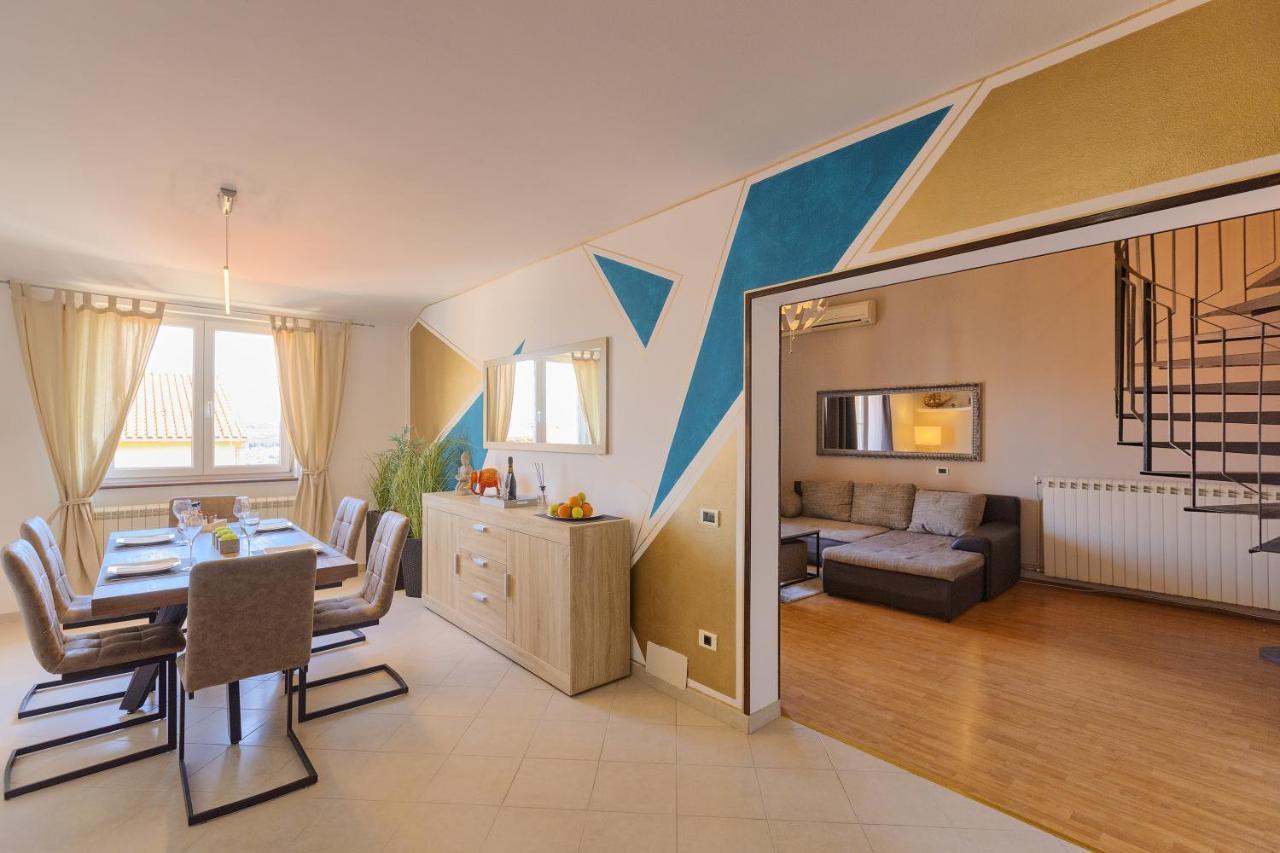 Apartment Rizzi Pola Esterno foto