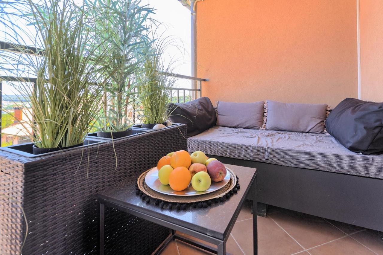 Apartment Rizzi Pola Esterno foto