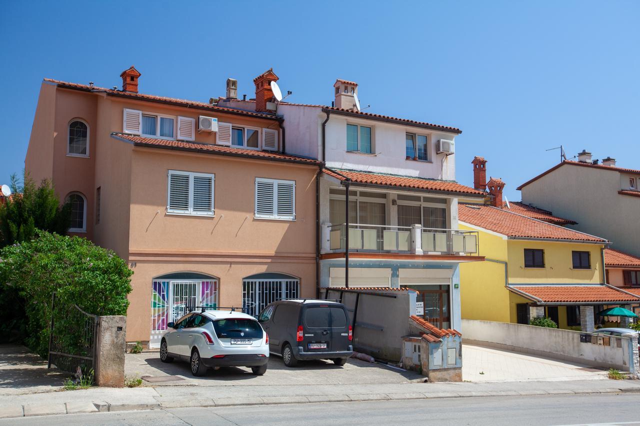 Apartment Rizzi Pola Esterno foto